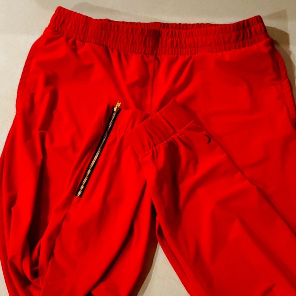 Zyia Everywhere Zipper Jogger Red Size Large